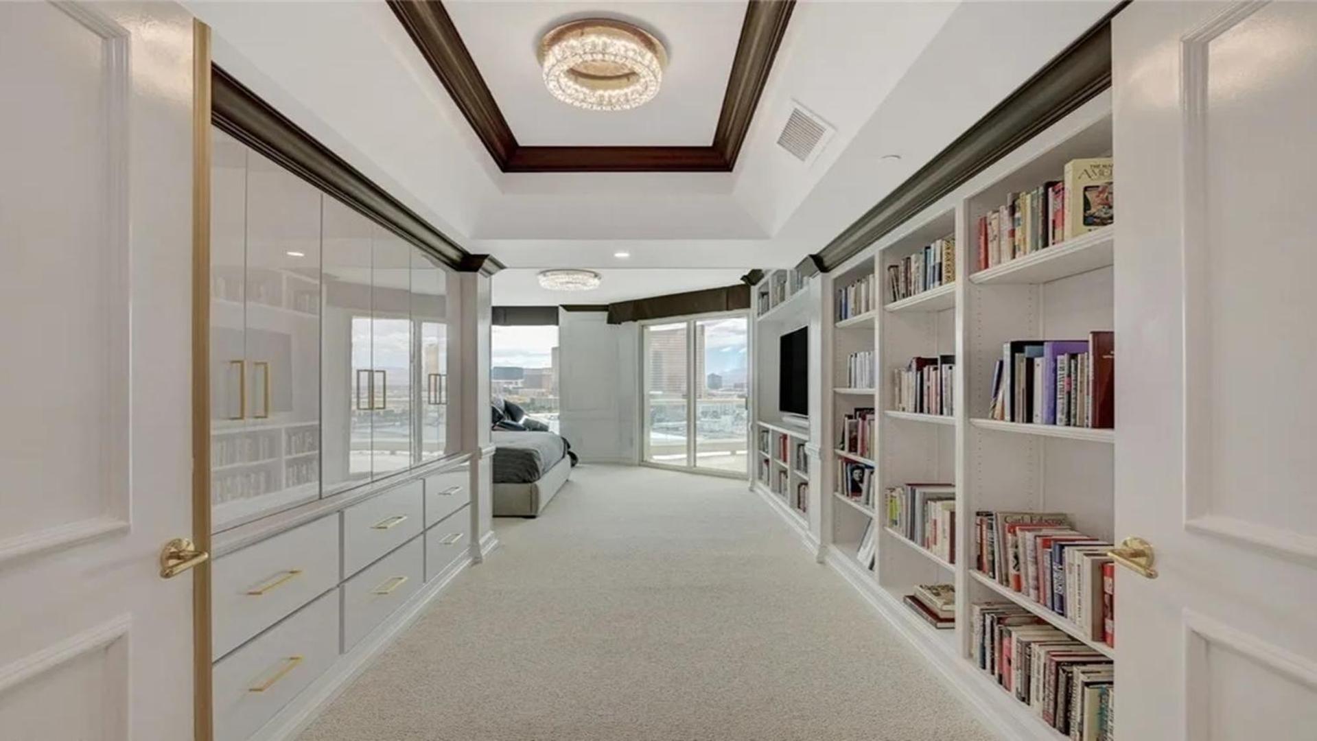 Stunning Four Bedroom Fully Professionally Remodeled Apartment Las Vegas Exterior photo