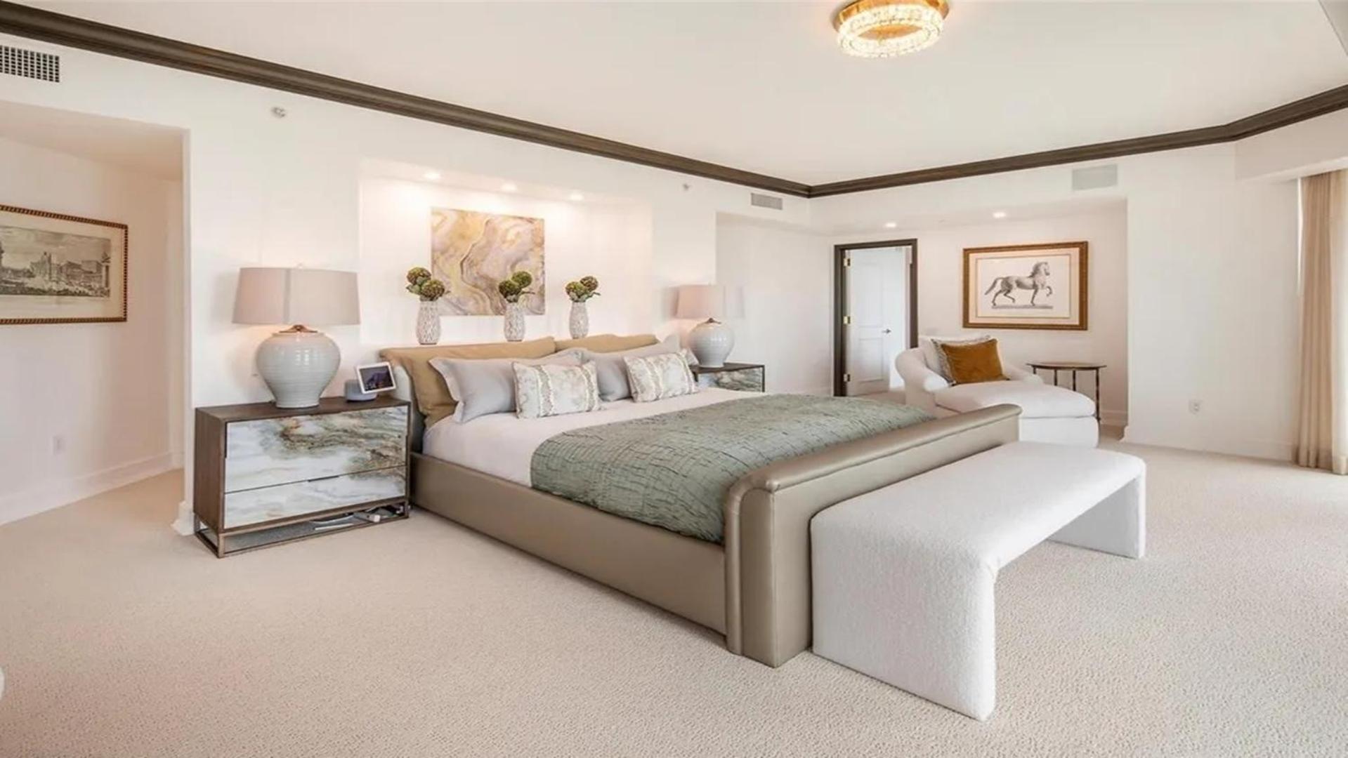 Stunning Four Bedroom Fully Professionally Remodeled Apartment Las Vegas Exterior photo