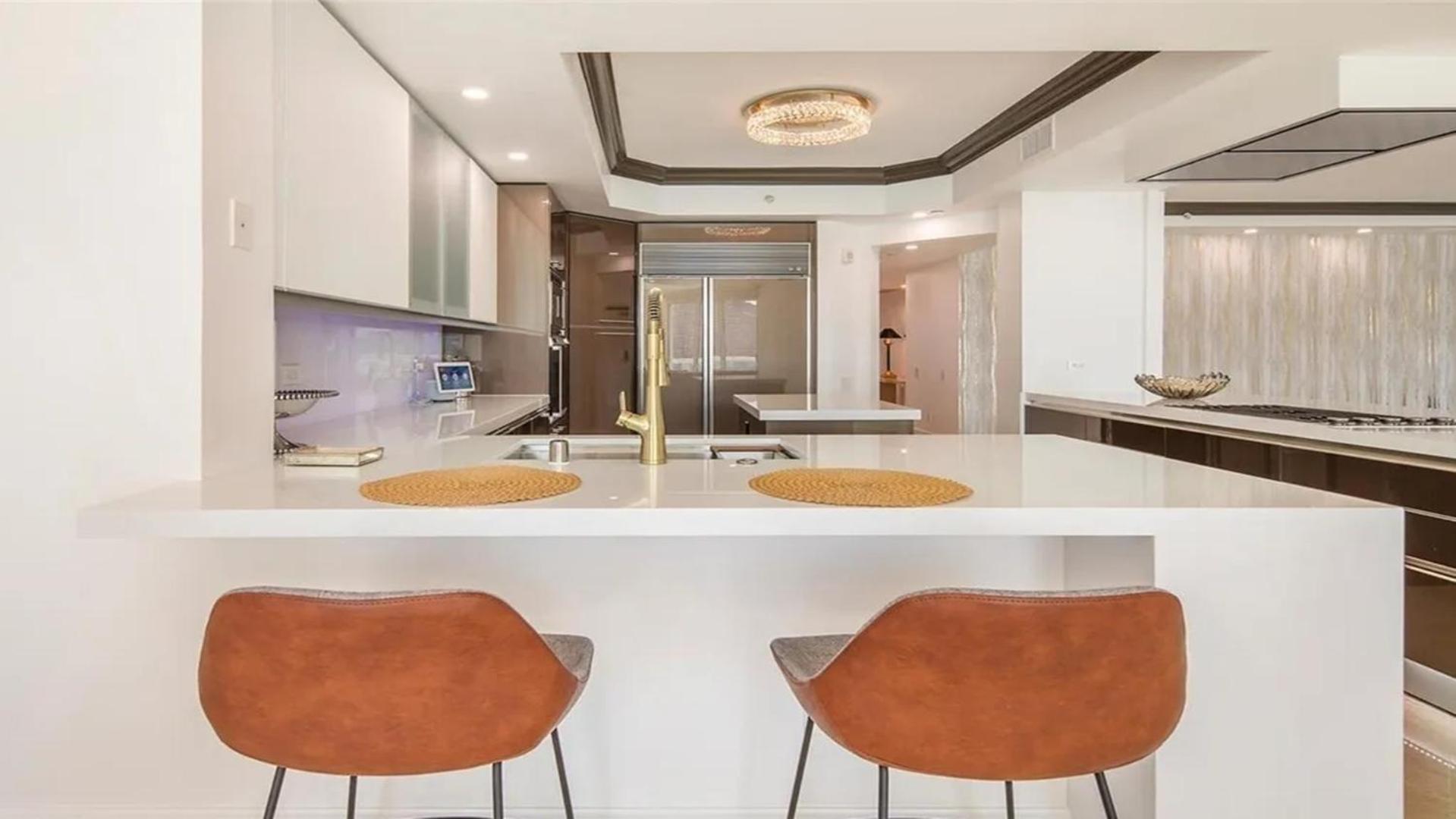 Stunning Four Bedroom Fully Professionally Remodeled Apartment Las Vegas Exterior photo