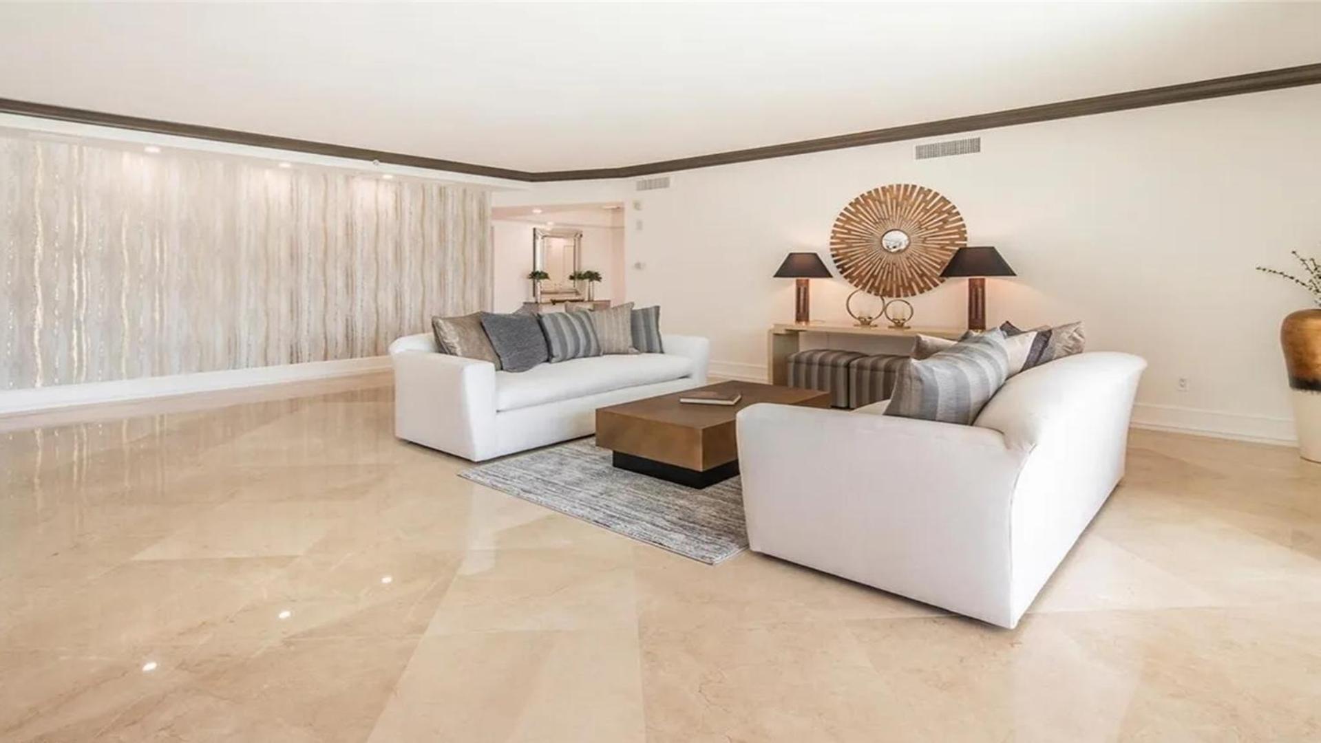 Stunning Four Bedroom Fully Professionally Remodeled Apartment Las Vegas Exterior photo