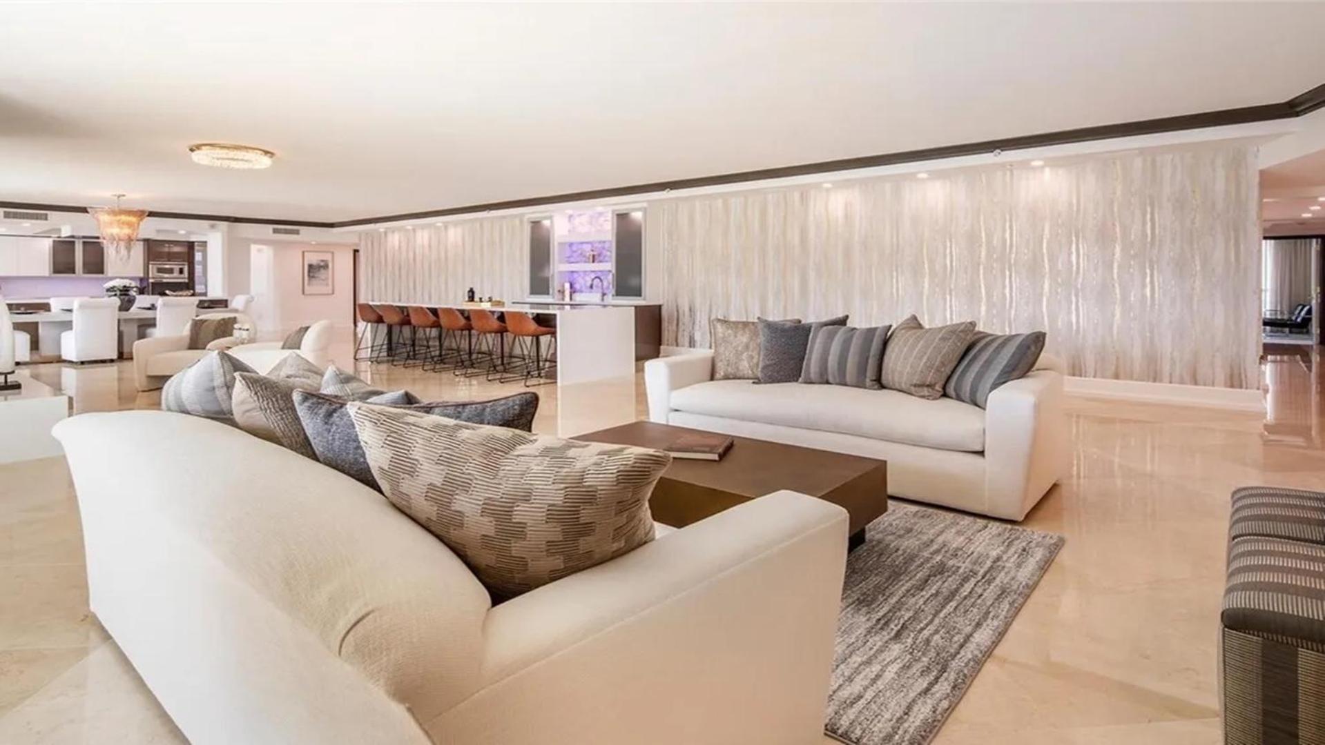 Stunning Four Bedroom Fully Professionally Remodeled Apartment Las Vegas Exterior photo